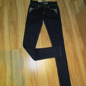 Jeans with contrast stitching and embroidered stones